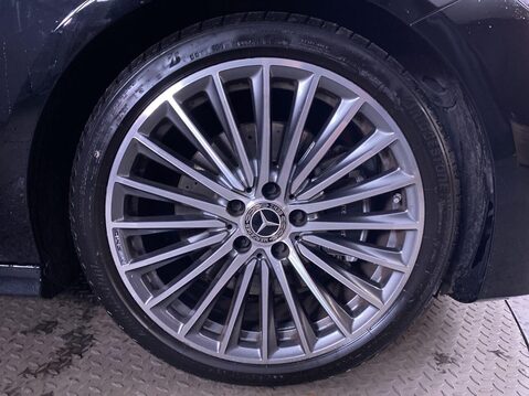 Mercedes-Benz CLA Class 2.0 CLA220d AMG Line (Premium) Coupe 4dr Diesel 8G-DCT Euro 6 (s/s) (190 ps 12