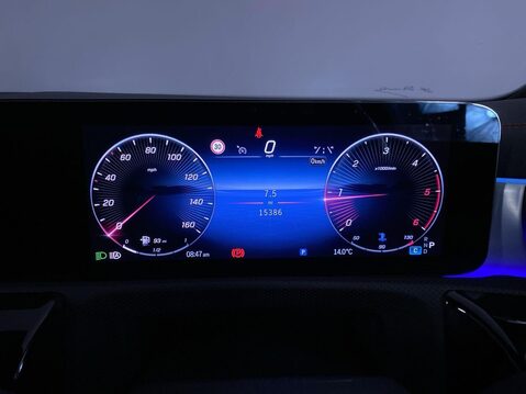Mercedes-Benz CLA Class 2.0 CLA220d AMG Line (Premium) Coupe 4dr Diesel 8G-DCT Euro 6 (s/s) (190 ps 28