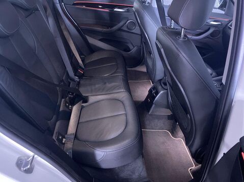 BMW X1 2.0 20i GPF xLine SUV 5dr Petrol Auto xDrive Euro 6 (s/s) (192 ps) Heated S 19