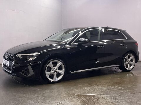 Audi A3 2.0 TDI 35 S line Sportback 5dr Diesel S Tronic Euro 6 (s/s) (150 ps) Crui 4