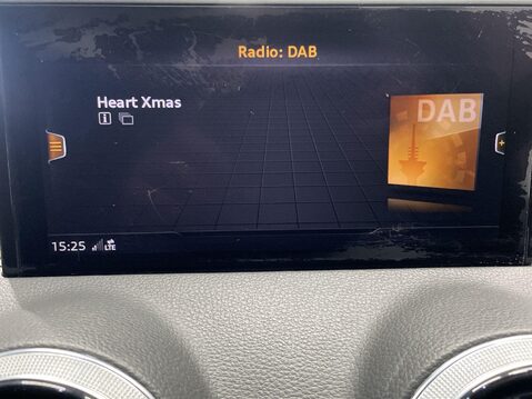 Audi Q2 1.5 TFSI CoD 35 S line SUV 5dr Petrol S Tronic Euro 6 (s/s) (150 ps) 27