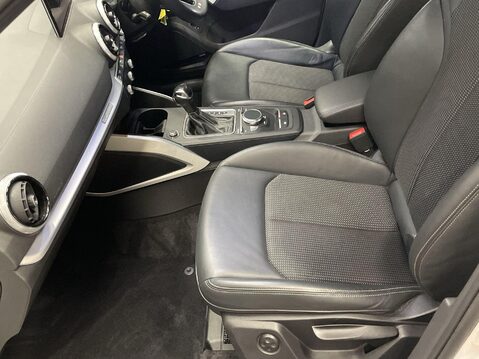 Audi Q2 1.5 TFSI CoD 35 S line SUV 5dr Petrol S Tronic Euro 6 (s/s) (150 ps) 17