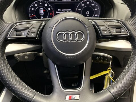 Audi Q2 1.5 TFSI CoD 35 S line SUV 5dr Petrol S Tronic Euro 6 (s/s) (150 ps) 21