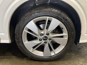 Audi Q2 1.5 TFSI CoD 35 S line SUV 5dr Petrol S Tronic Euro 6 (s/s) (150 ps) 12