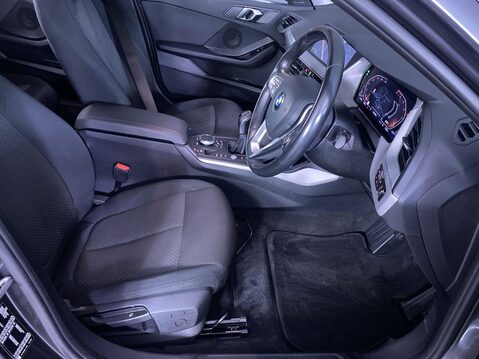 BMW 1 Series 1.5 116d SE (LCP) Hatchback 5dr Diesel Manual Euro 6 (s/s) (116 ps) Alloy W 15