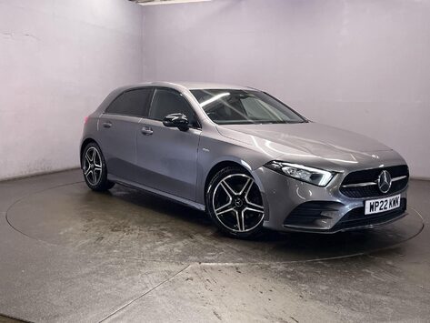 Mercedes-Benz A Class 1.3 A200 AMG Line Edition (Executive) Hatchback 5dr Petrol 7G-DCT Euro 6 (s