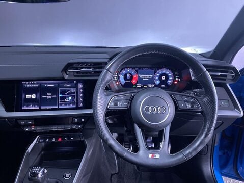 Audi A3 2.0 TDI 30 S line Sportback 5dr Diesel Manual Euro 6 (s/s) (116 ps) Bluetoo 16