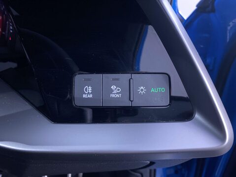 Audi A3 2.0 TDI 30 S line Sportback 5dr Diesel Manual Euro 6 (s/s) (116 ps) Bluetoo 23