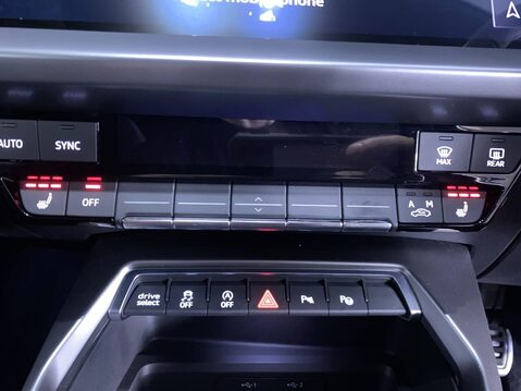 Audi A3 2.0 TDI 30 S line Sportback 5dr Diesel Manual Euro 6 (s/s) (116 ps) Bluetoo 25