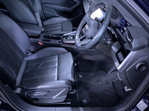 Audi A3 1.4 TFSIe 40 S line Sportback 5dr Petrol Plug-in Hybrid S Tronic Euro 6 (s/ 15