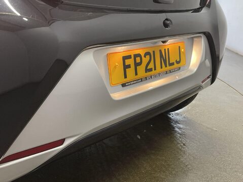 Toyota Aygo 1.0 VVT-i x-play Hatchback 5dr Petrol Manual Euro 6 (Safety Sense) (71 ps) 14