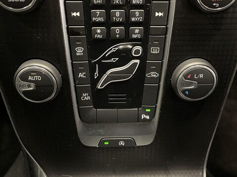 Volvo V40 2.0 T2 R-Design Edition Hatchback 5dr Petrol Manual Euro 6 (s/s) (122 ps) 27