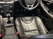 Volvo V40 2.0 T2 R-Design Edition Hatchback 5dr Petrol Manual Euro 6 (s/s) (122 ps) 15