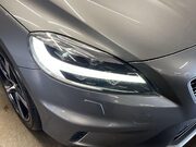 Volvo V40 2.0 T2 R-Design Edition Hatchback 5dr Petrol Manual Euro 6 (s/s) (122 ps) 22