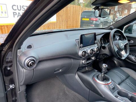 Nissan Juke 1.0 DIG-T Tekna SUV 5dr Petrol Manual Euro 6 (s/s) (117 ps) Heated Seats - 10