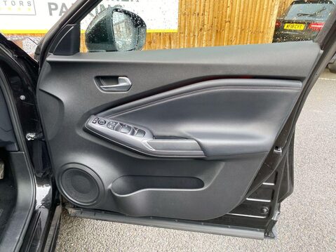 Nissan Juke 1.0 DIG-T Tekna SUV 5dr Petrol Manual Euro 6 (s/s) (117 ps) Heated Seats - 22