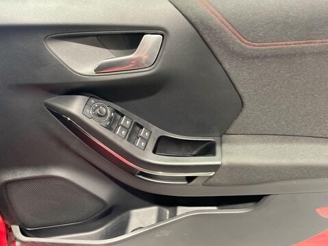 Ford Puma 1.0T EcoBoost MHEV ST-Line SUV 5dr Petrol Hybrid DCT Euro 6 (s/s) (125 ps) 7