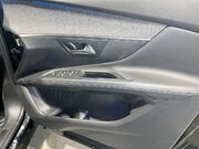 Peugeot 3008 1.2 PureTech Allure SUV 5dr Petrol Manual Euro 6 (s/s) (130 ps) Service His 49