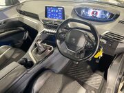 Peugeot 3008 1.2 PureTech Allure SUV 5dr Petrol Manual Euro 6 (s/s) (130 ps) Service His 14