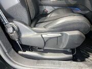 Peugeot 3008 1.2 PureTech Allure SUV 5dr Petrol Manual Euro 6 (s/s) (130 ps) Service His 48