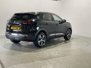 Peugeot 3008 1.2 PureTech Allure SUV 5dr Petrol Manual Euro 6 (s/s) (130 ps) Service His 33