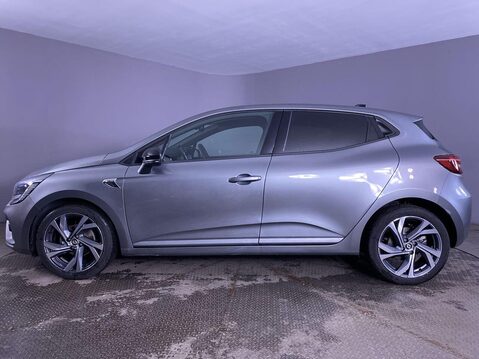 Renault Clio 1.0 TCe RS Line Hatchback 5dr Petrol Manual Euro 6 (s/s) (90 ps) Sat Nav - 5