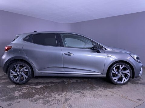 Renault Clio 1.0 TCe RS Line Hatchback 5dr Petrol Manual Euro 6 (s/s) (90 ps) Sat Nav - 9