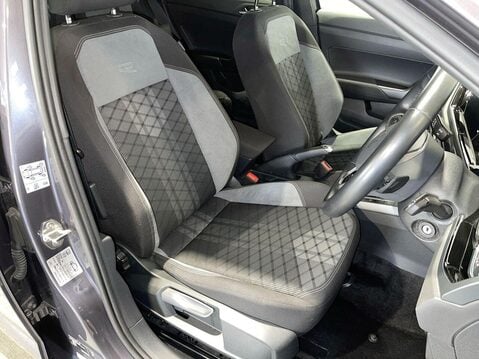 Volkswagen Taigo 1.5 TSI R-Line SUV 5dr Petrol DSG Euro 6 (s/s) (150 ps) 14