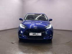 Toyota Yaris 1.5 VVT-h Design Hatchback 5dr Petrol Hybrid E-CVT Euro 6 (s/s) (116 ps) Ai