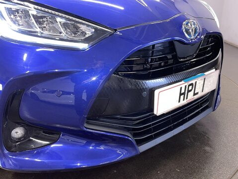 Toyota Yaris 1.5 VVT-h Design Hatchback 5dr Petrol Hybrid E-CVT Euro 6 (s/s) (116 ps) Ai 11
