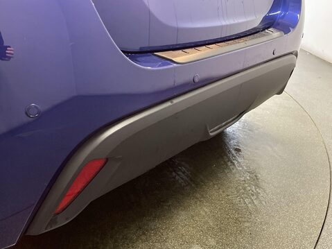 Toyota Yaris 1.5 VVT-h Design Hatchback 5dr Petrol Hybrid E-CVT Euro 6 (s/s) (116 ps) Ai 14