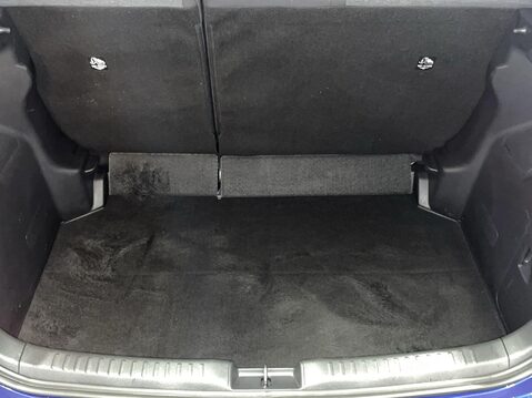 Toyota Yaris 1.5 VVT-h Design Hatchback 5dr Petrol Hybrid E-CVT Euro 6 (s/s) (116 ps) Ai 13