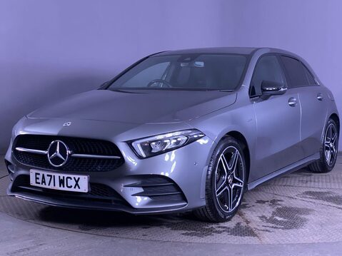 Mercedes-Benz A Class 1.3 A200 AMG Line Edition (Executive) Hatchback 5dr Petrol 7G-DCT Euro 6 (s 4