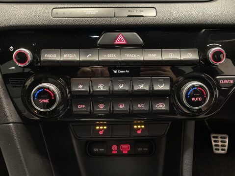 Kia Sportage 1.7 CRDi GT-Line Edition SUV 5dr Diesel Manual Euro 6 (s/s) (114 bhp) Leath 28