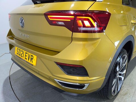 Volkswagen T-Roc 1.5 R-LINE TSI EVO 5d 148 BHP Cruise Control - DAB Radio 13