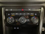 Volkswagen T-Roc 1.5 R-LINE TSI EVO 5d 148 BHP Cruise Control - DAB Radio 22