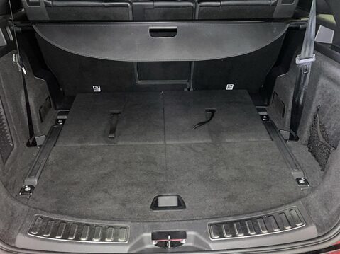 Land Rover Discovery Sport 2.0 D180 MHEV R-Dynamic S SUV 5dr Diesel Auto 4WD Euro 6 (s/s) (180 ps) Pro 13