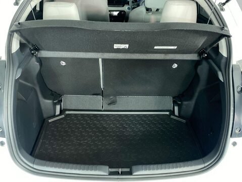 Toyota Yaris 1.5 VVT-h Excel Hatchback 5dr Petrol Hybrid E-CVT Euro 6 (s/s) (116 ps) Air 13