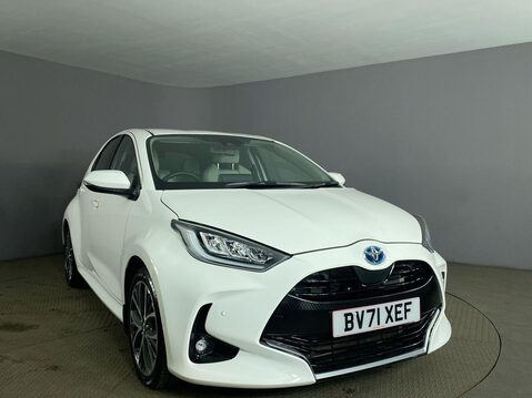 Toyota Yaris 1.5 VVT-h Excel Hatchback 5dr Petrol Hybrid E-CVT Euro 6 (s/s) (116 ps) Air 2
