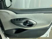 Toyota Yaris 1.5 VVT-h Excel Hatchback 5dr Petrol Hybrid E-CVT Euro 6 (s/s) (116 ps) Air 27