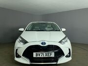 Toyota Yaris 1.5 VVT-h Excel Hatchback 5dr Petrol Hybrid E-CVT Euro 6 (s/s) (116 ps) Air 3