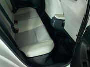 Toyota Yaris 1.5 VVT-h Excel Hatchback 5dr Petrol Hybrid E-CVT Euro 6 (s/s) (116 ps) Air 19