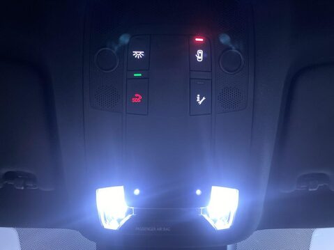 Audi A3 1.5 TFSI 35 S line Sportback 5dr Petrol Manual Euro 6 (s/s) (150 ps) 1 Owne 18