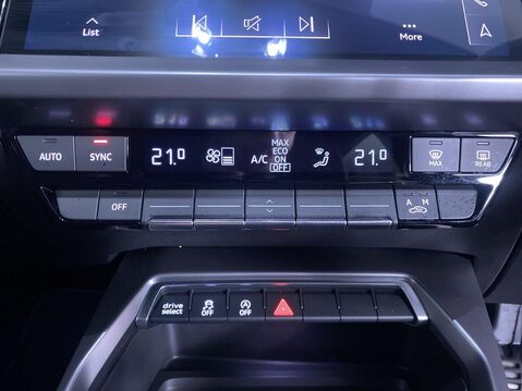 Audi A3 1.5 TFSI 35 S line Sportback 5dr Petrol Manual Euro 6 (s/s) (150 ps) 1 Owne 31