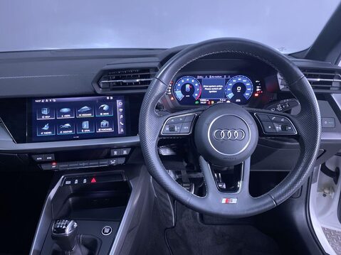 Audi A3 1.5 TFSI 35 S line Sportback 5dr Petrol Manual Euro 6 (s/s) (150 ps) 1 Owne 16