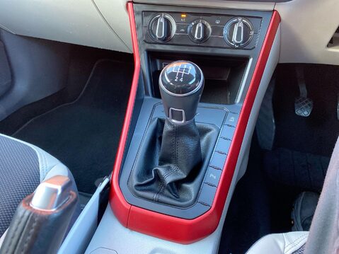 Volkswagen Polo 1.0 beats Hatchback 5dr Petrol Manual Euro 6 (s/s) (65 ps) Parking Sensors 10