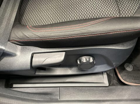 Ford Puma 1.0T EcoBoost MHEV ST-Line SUV 5dr Petrol Manual Euro 6 (s/s) (125 ps) Prof 23