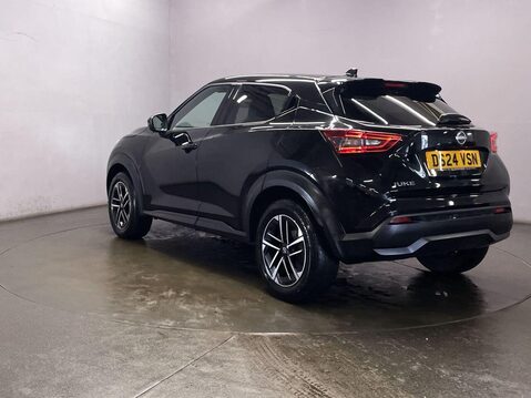 Nissan Juke 1.0 DIG-T N-Connecta SUV 5dr Petrol DCT Auto Euro 6 (s/s) (114 ps) Cruise 6