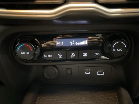 Nissan Juke 1.0 DIG-T N-Connecta SUV 5dr Petrol DCT Auto Euro 6 (s/s) (114 ps) Cruise 27