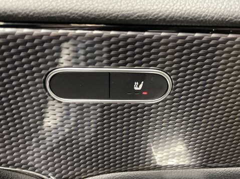 Mercedes-Benz A Class 1.3 A200 Sport (Executive) Hatchback 5dr Petrol 7G-DCT Euro 6 (s/s) (163 ps 23